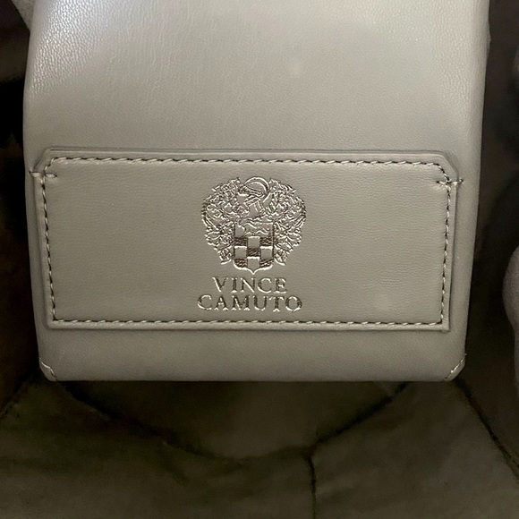 ♦️SOLD♦️ Vince Camuto Croc Embossed Suede Mavis Tote Olive Green Crossbody Bag - Picture 11 of 13